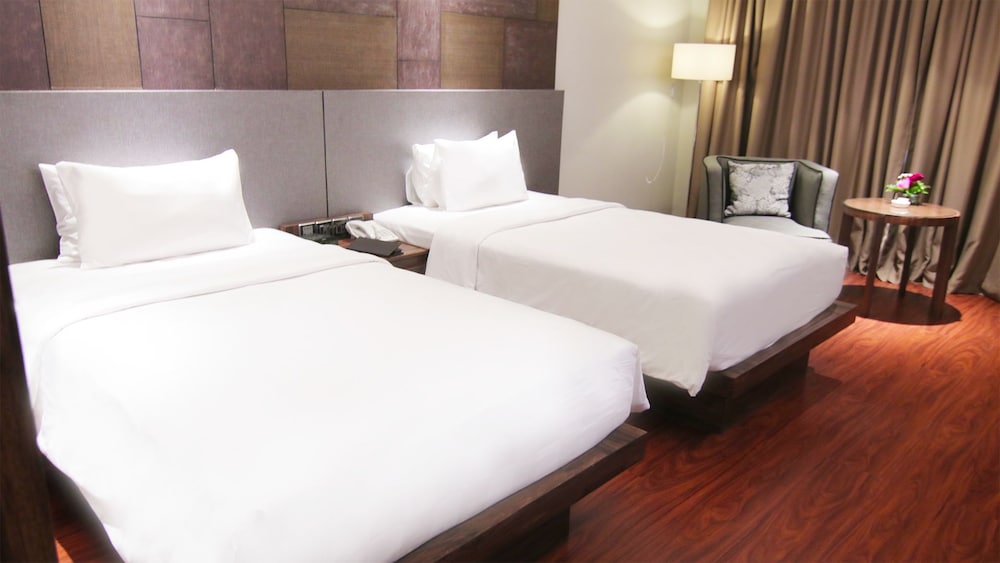 The Arista Hotel 29/74