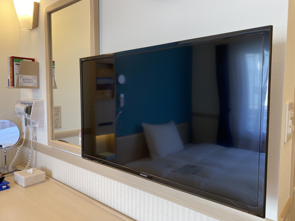 Toyoko Inn Kyobashi Sakuranomiya 37/45