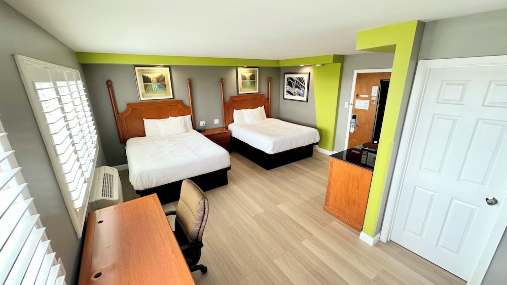 Seascape Inn - A Fairbridge Hotel 33/52