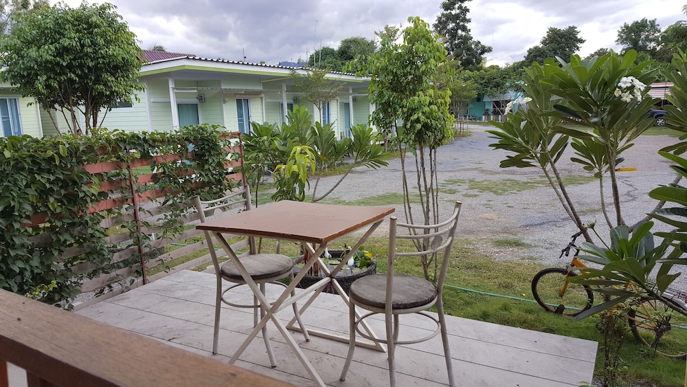Bansuan Inthanon Resort 50/50