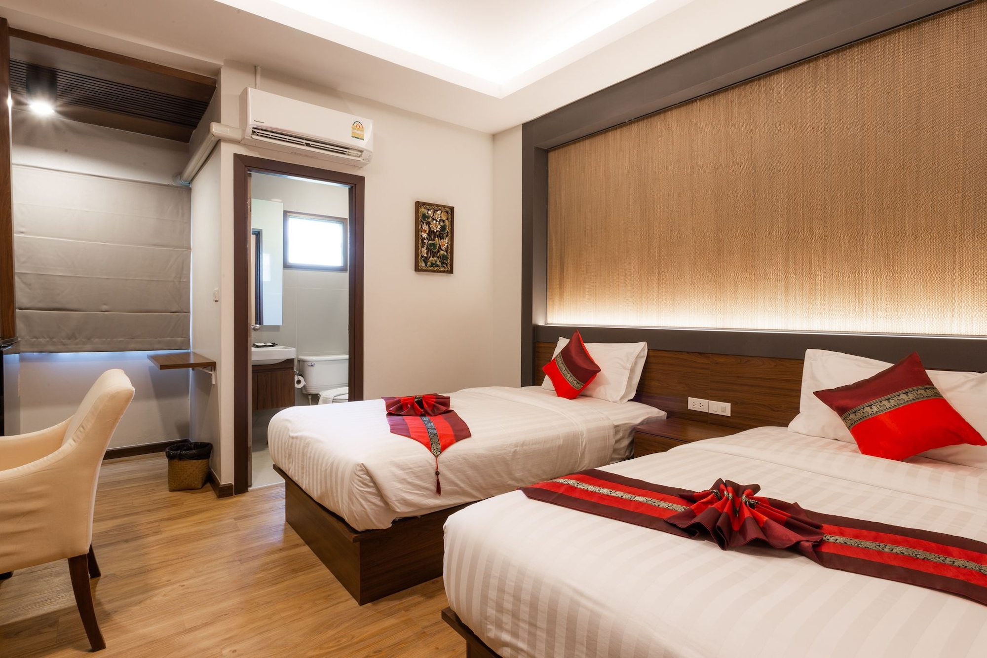 SUPERIOR, TWIN BEDS