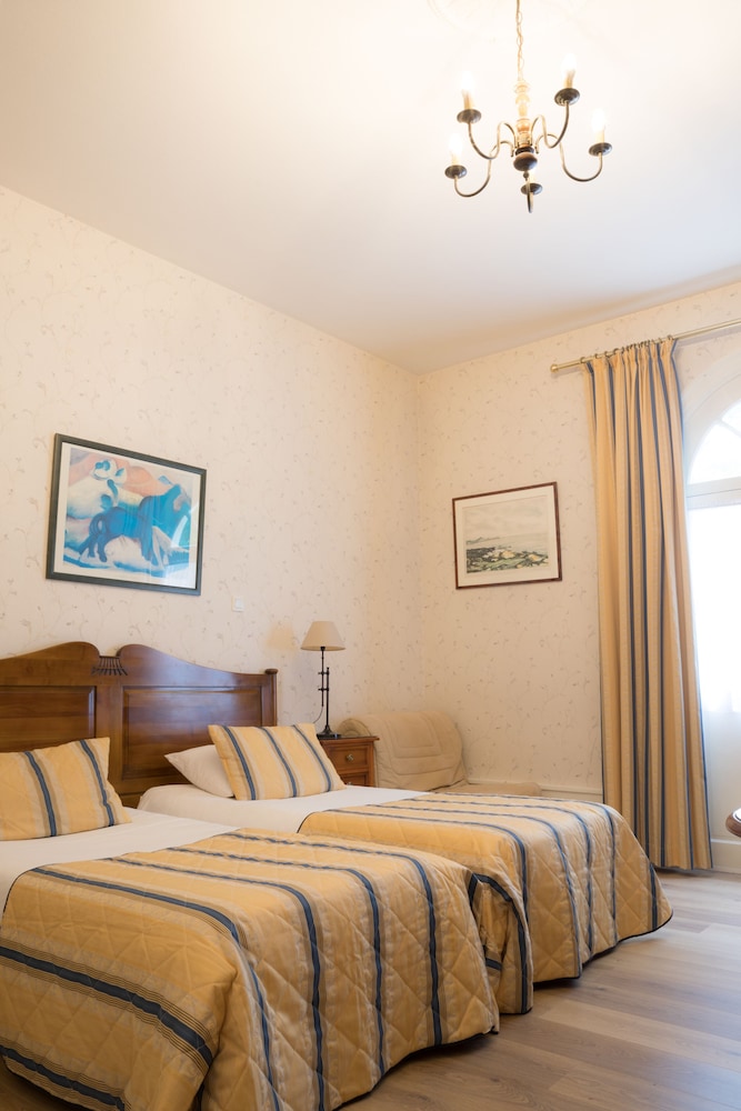 Citotel Le Plantagenet 12/65