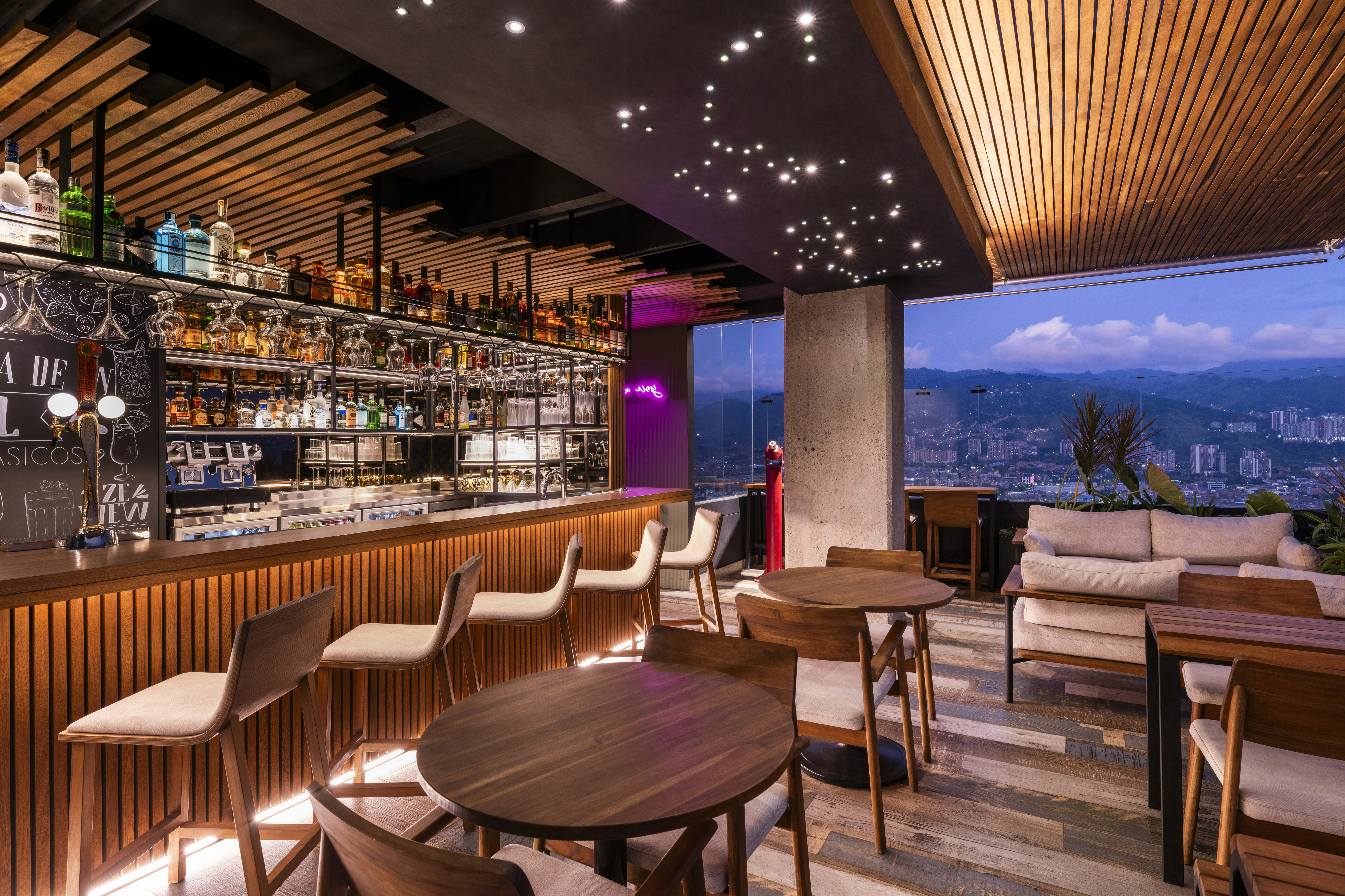 York Medellin, Curio Collection by Hilton 41/60