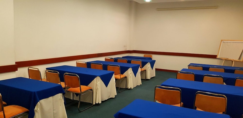 Torre de Cali Plaza Hotel 52/67