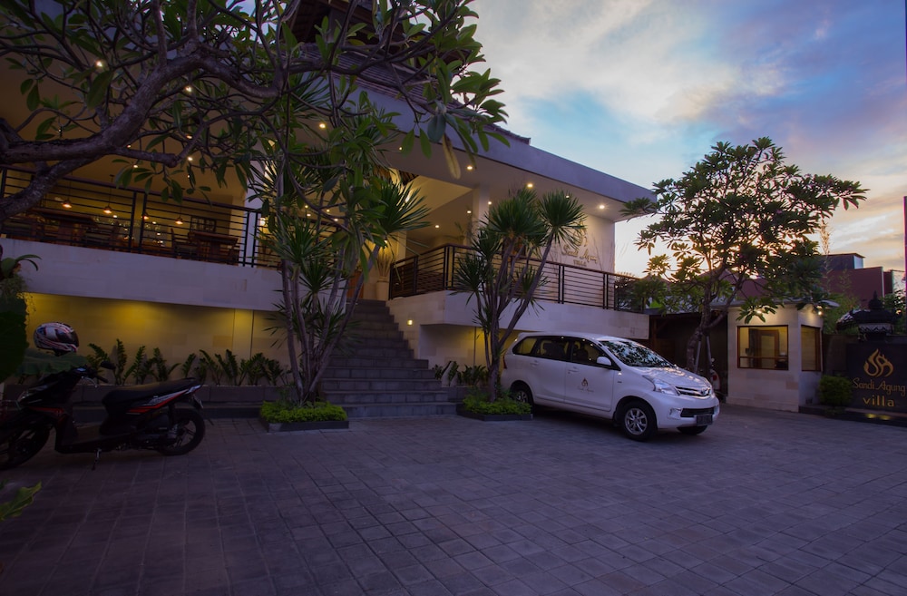 Sandi Agung Villa 36/50