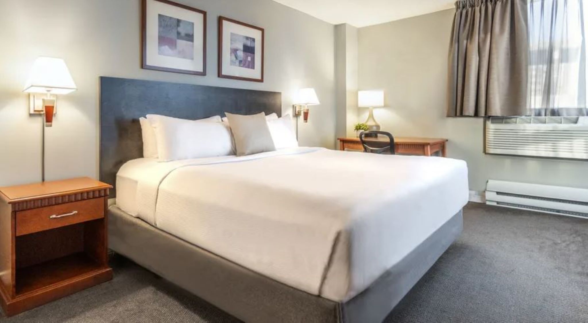 Junior Suite, Queen Bed
