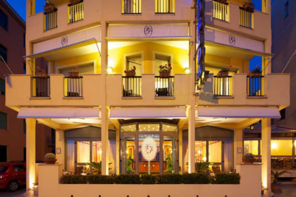 Hotel Florida Lerici 3/64
