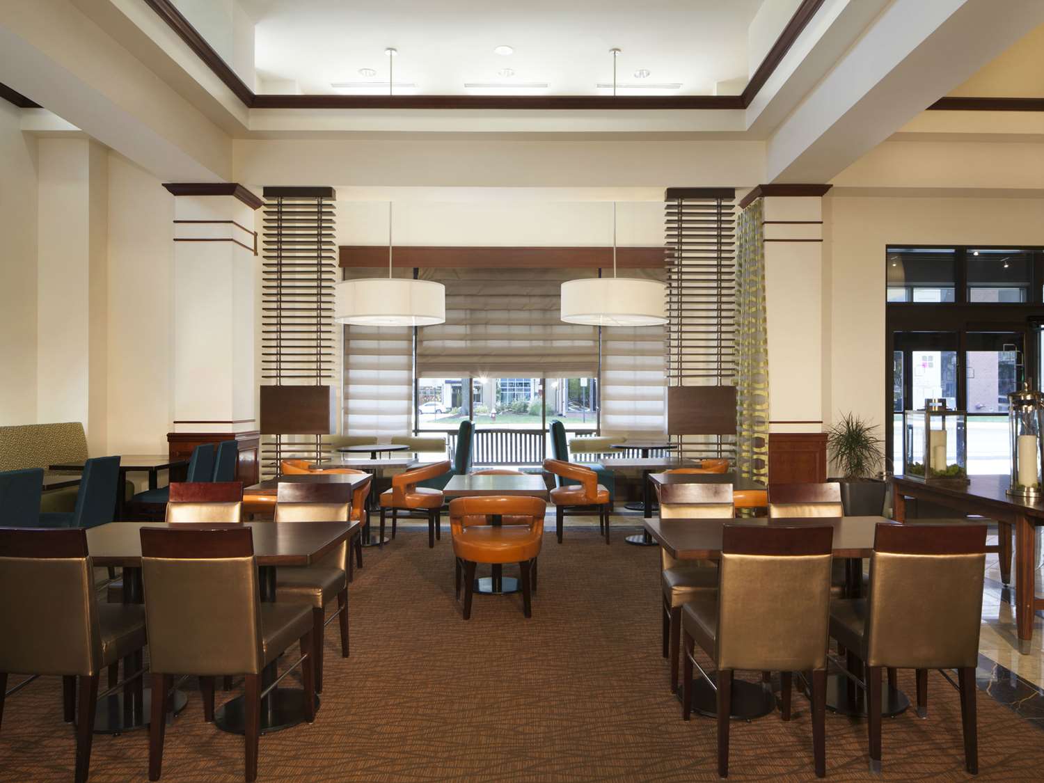 restaurant cafeteria