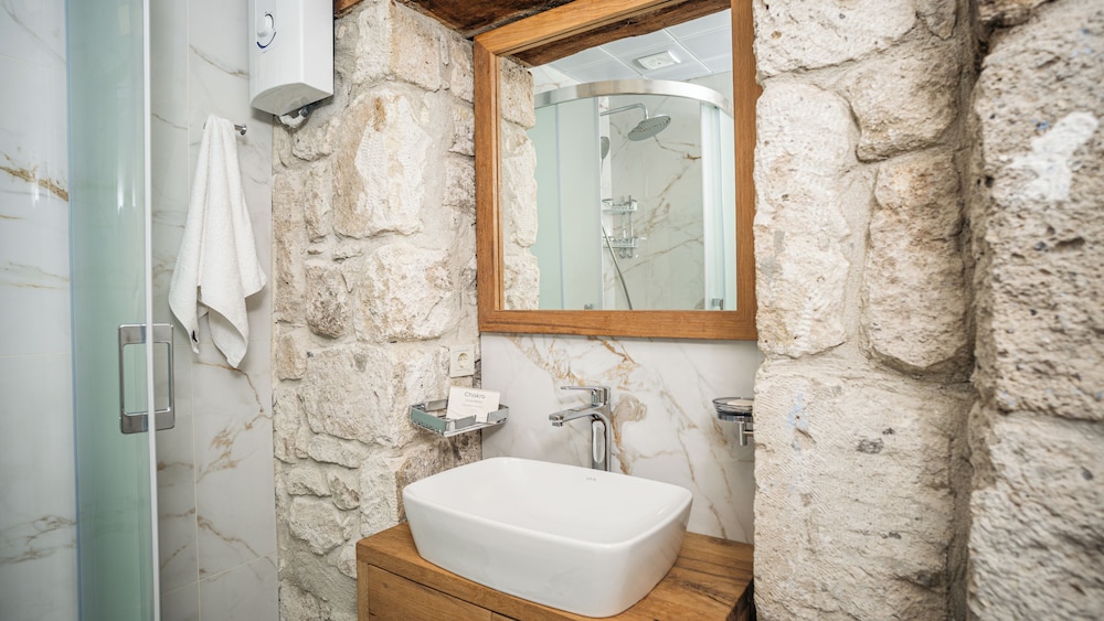 Alba Otel Alacati 47/50