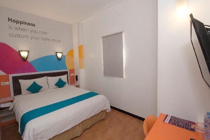 Deluxe, King Bed, No Window