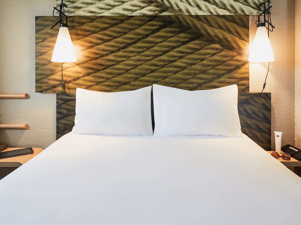 ibis Toulon La Seyne Sur Mer 18/71