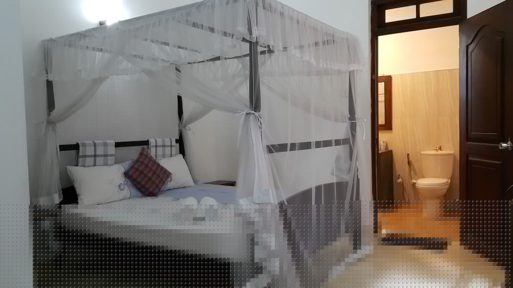 Riverside Homestay Apartments 19/27