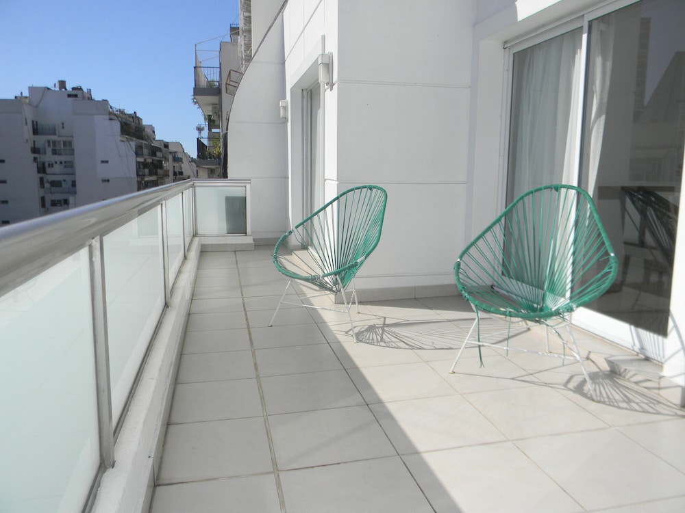 ART SUITES 21/51