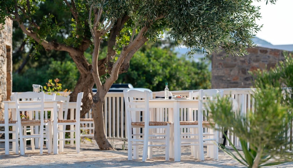 Elounda Breeze Resort in AGIOS NIKOLAOS
