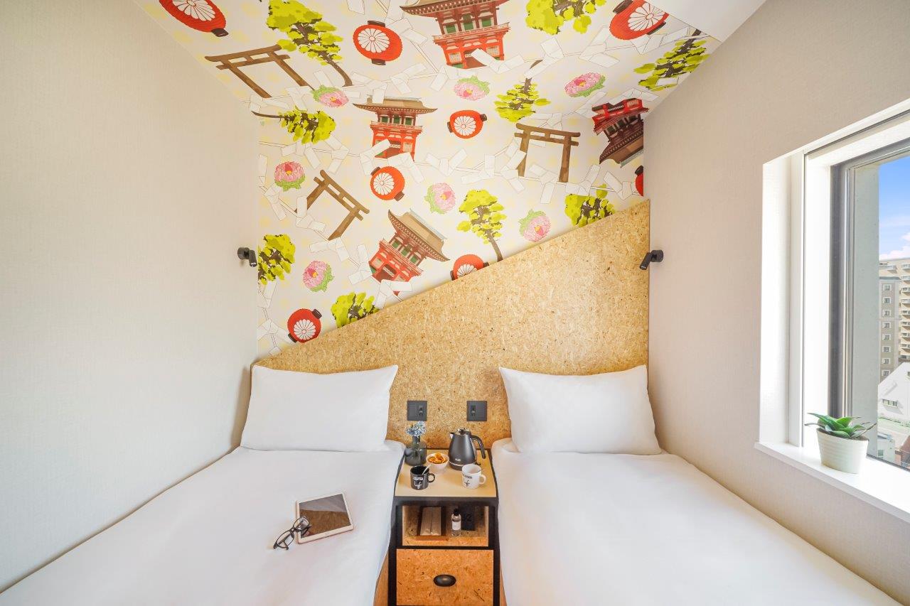 Side by Side, Studio, Single, Twin Beds