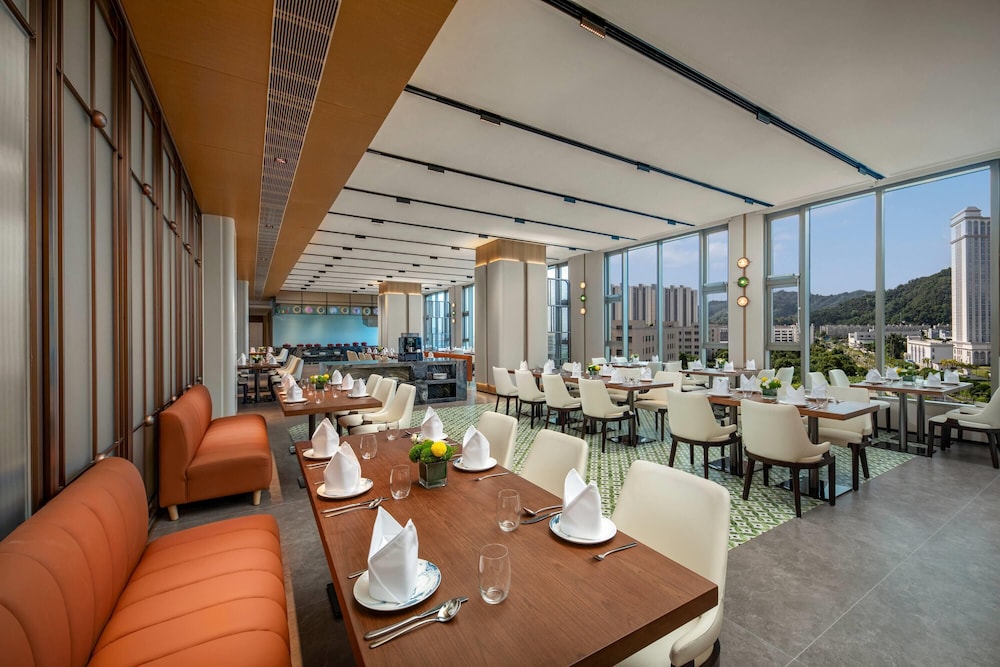Days Hotel by Wyndham Zhuhai Jinwan 23/25