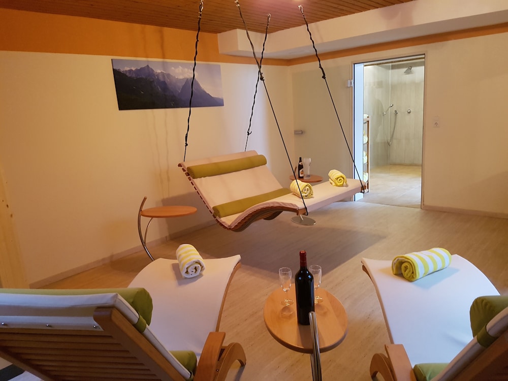 Hotel Garni Brunnthaler 72/79