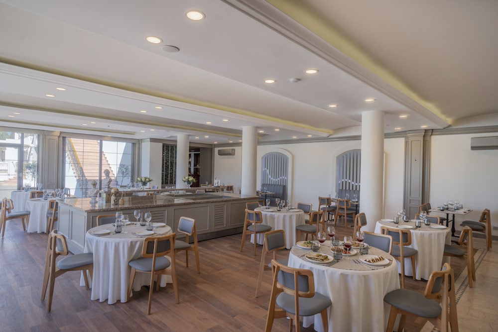 Elementa Boutique Hotel - Adults Only 42/63