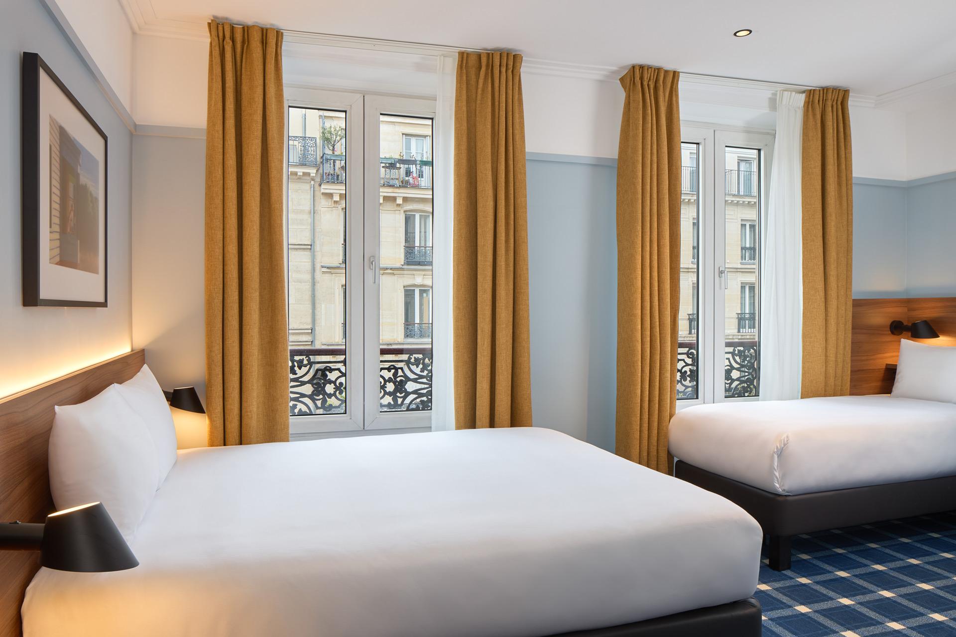 غرفة ثلاثية بسرير مزدوج وسرير فردي، Timhotel Paris Gare Du Nord 3/3