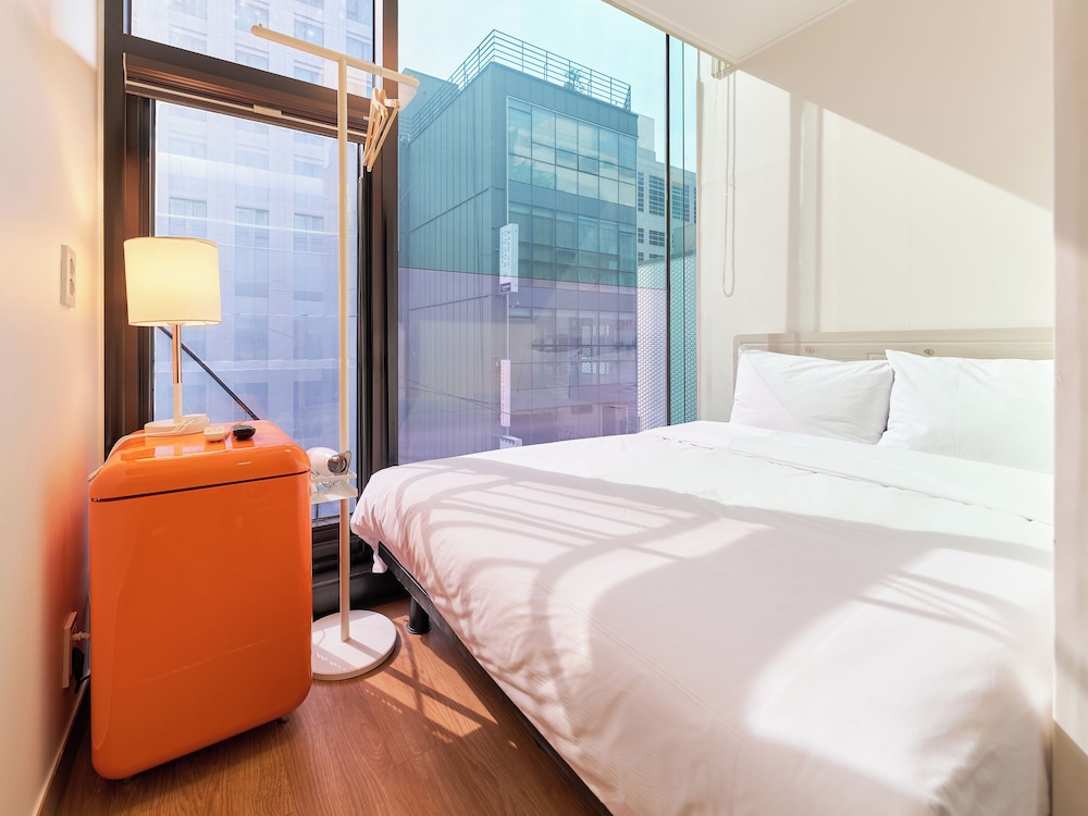 ECONOMY, DOUBLE BED