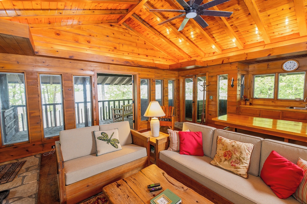 Drummond Island Resort 28/45