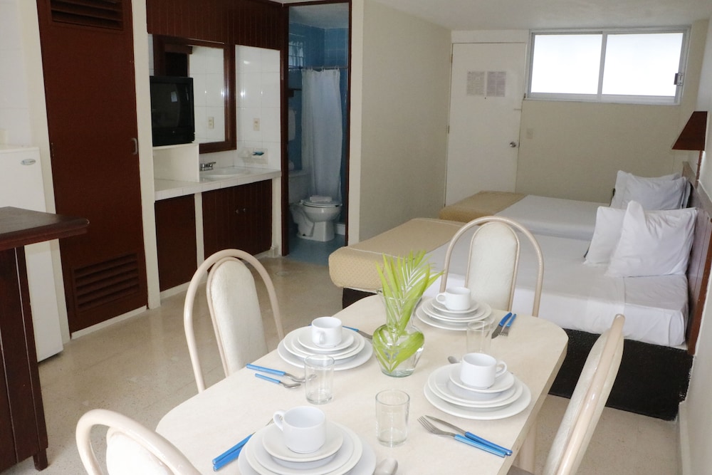 Alba Suites Acapulco 50/59