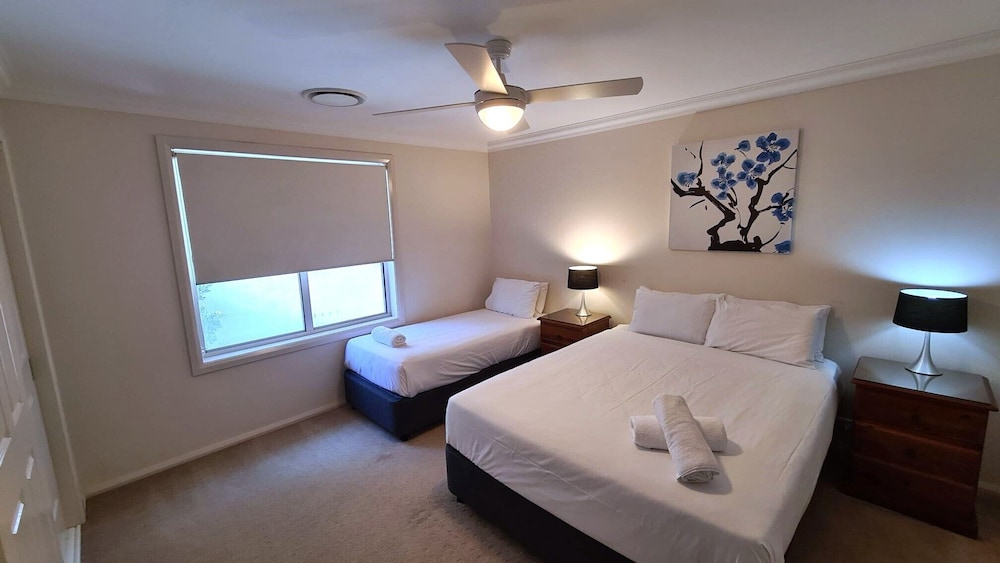 Mercure Lake Macquarie Raffertys Resort 13/74