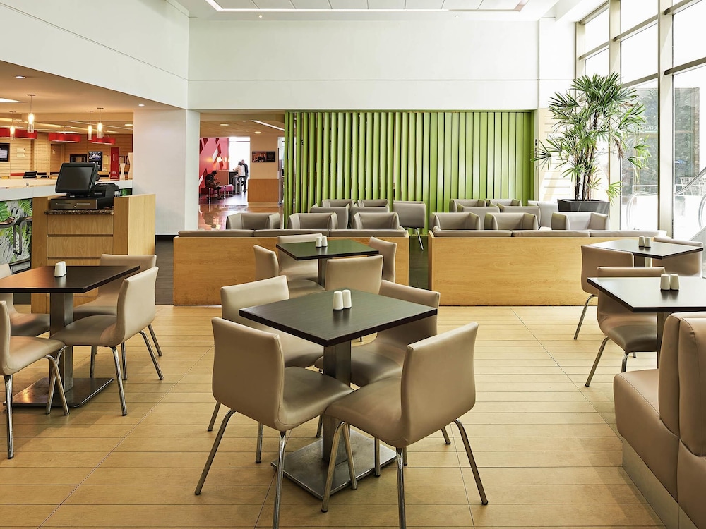 Ibis Cancun Centro 31/44