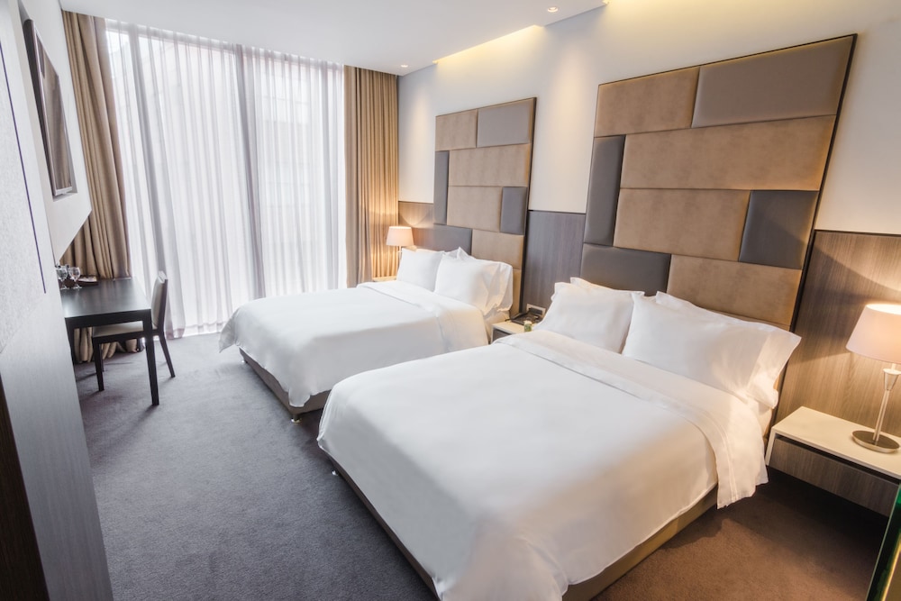 GHL Hotel Bioxury 20/35
