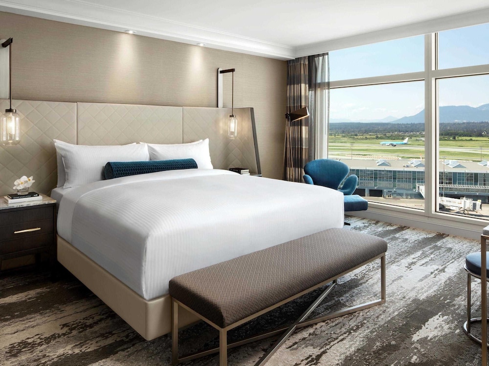 Fairmont Vancouver Airport 19/77