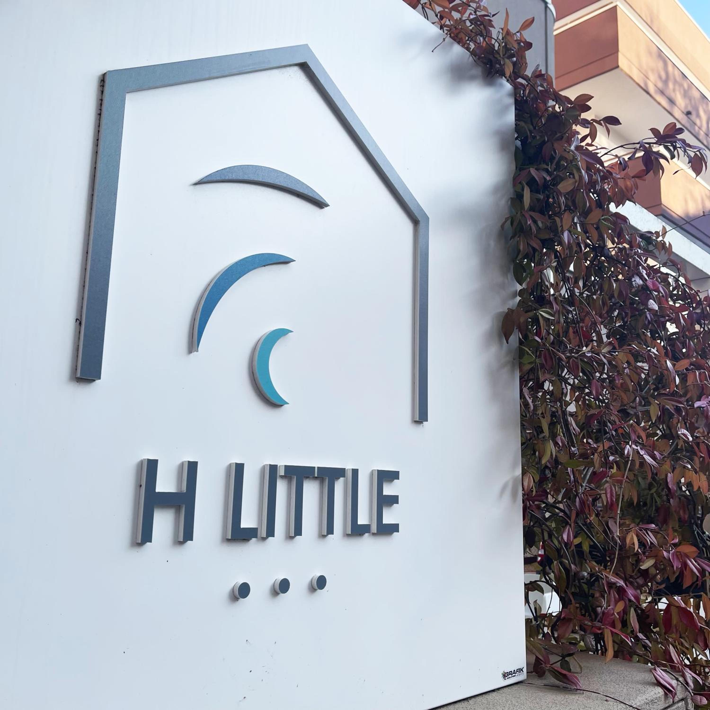 Hotel Little 3/57