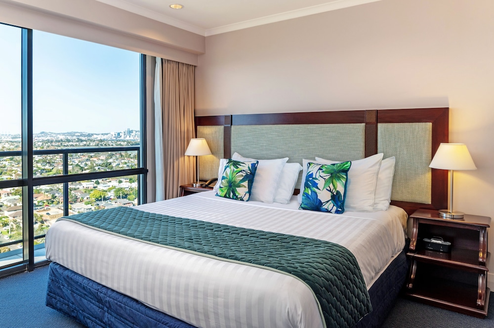 1 Bedroom, Spencer, Suite, Queen Bed, Balcony
