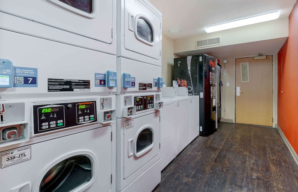 Extended Stay America Pleasanton - Chabot Drive 7/45