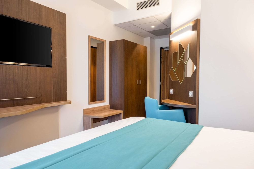 Brit Hotel Figeac 9/52