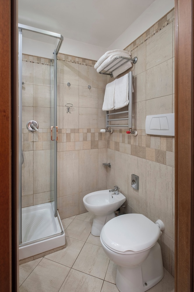 Hotel Moscatello 54/56
