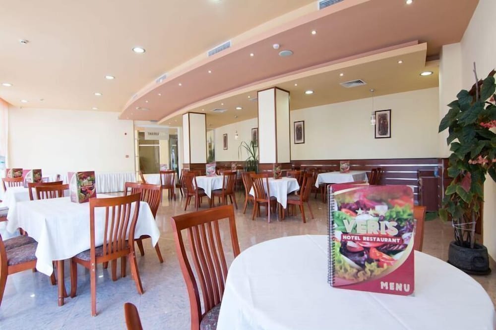 Hotel Veris 13/18