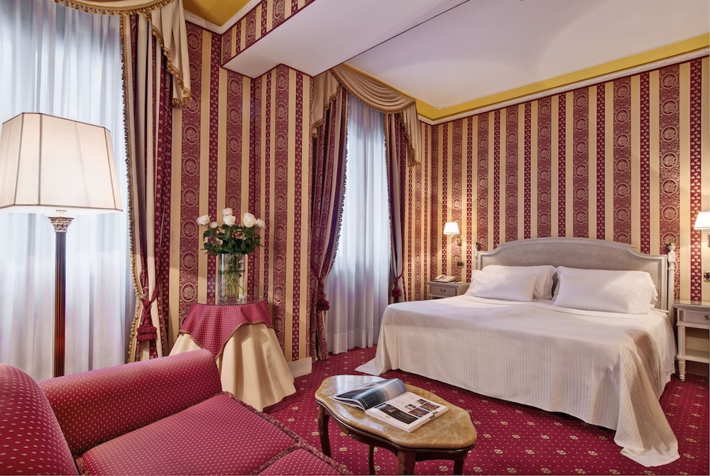 غرفة ديلوكس بسريرين منفصلين، Sina Palazzo Sant'angelo 7/8