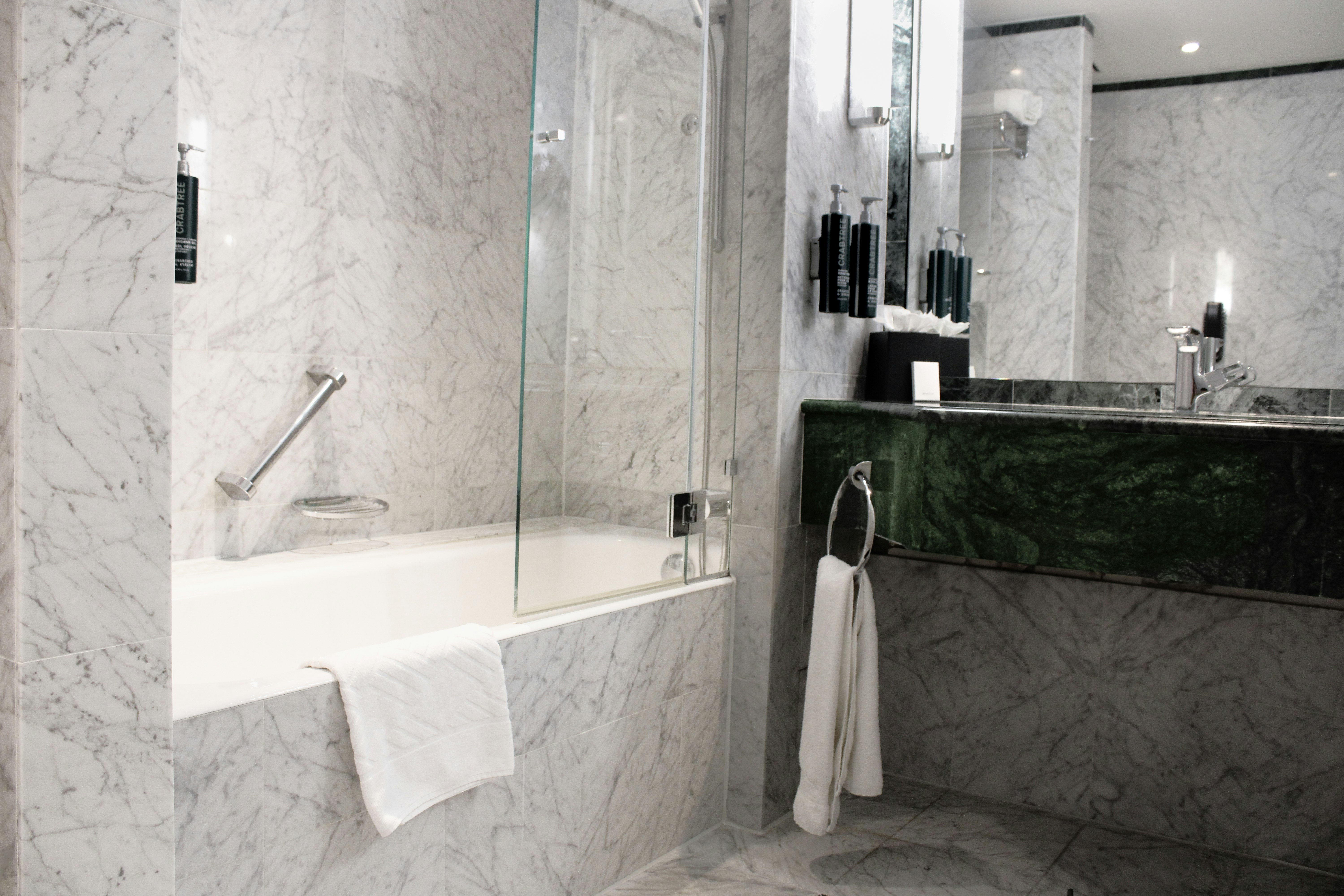 غرفة بسريرين منفصلين، Hilton Brussels Grand Place 16/16