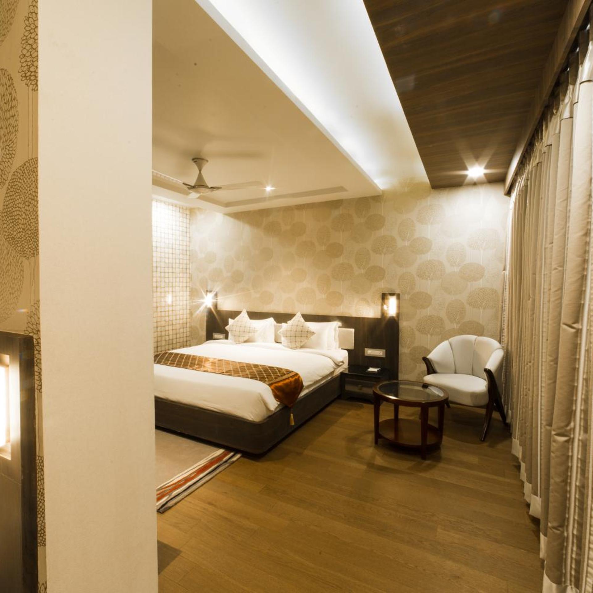 Costa Riviera Hotel 24/56