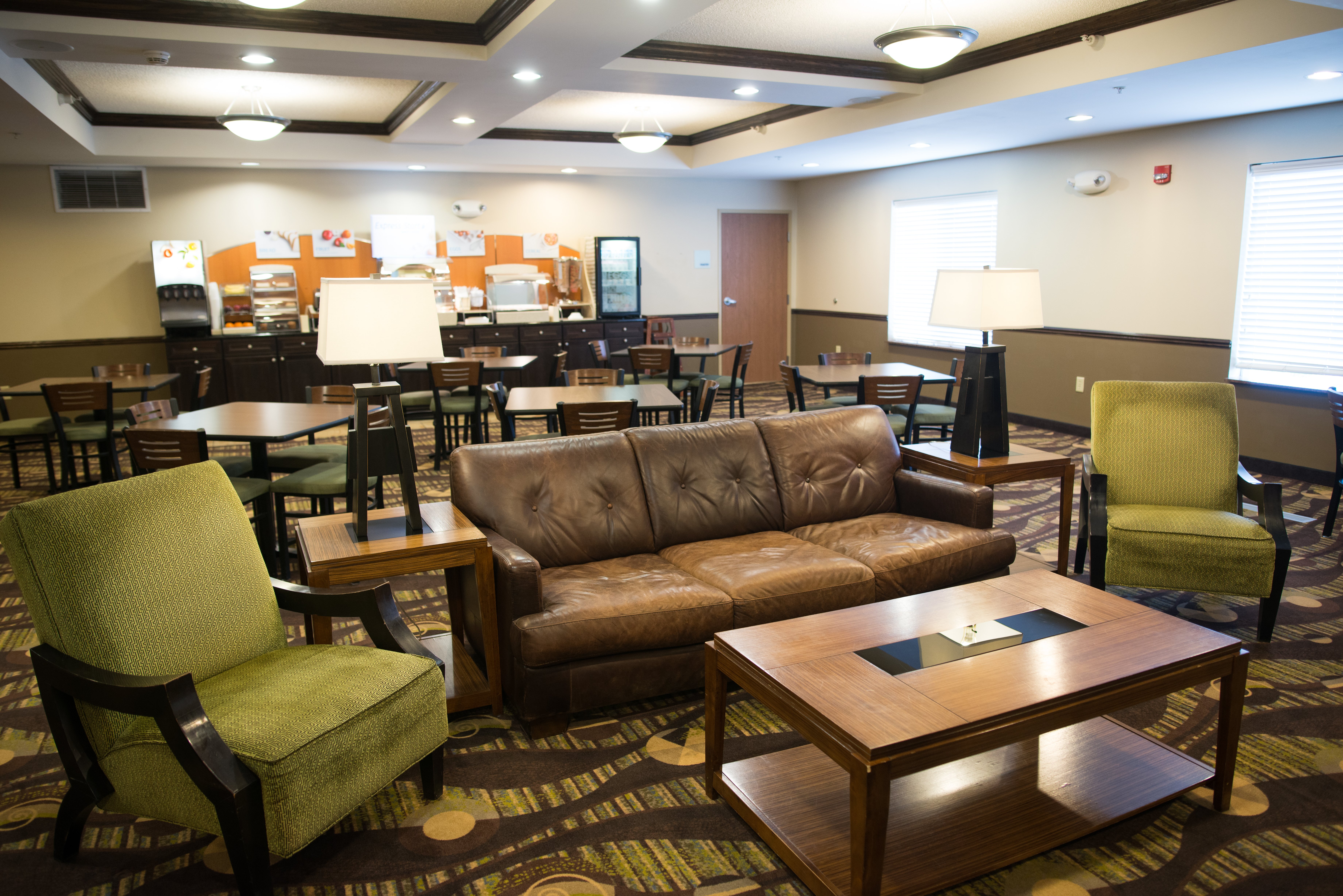 Holiday Inn Express Hotel & Suites Northwood 51/71