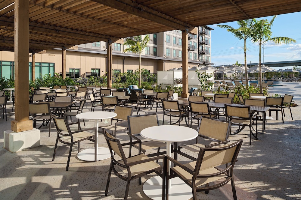 Hyatt Place at Ho'opili 42/50