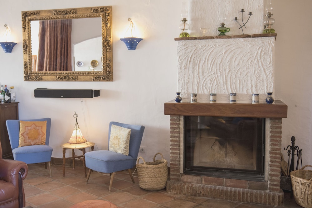 Hotel Los Castanos 8/50