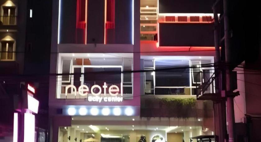 Neotel Hotel City Centre 4/18
