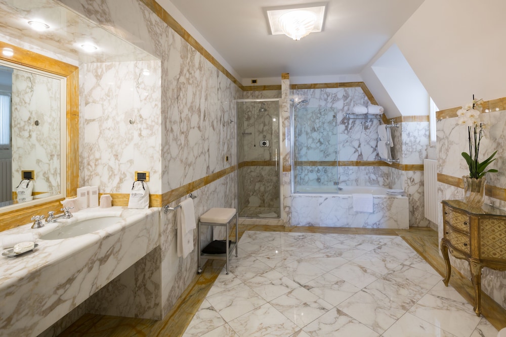 Imperiale Palace Hotel 36/71