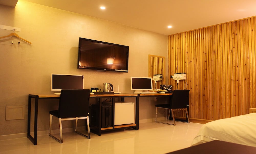 Jeonju Lime Hotel 58/63