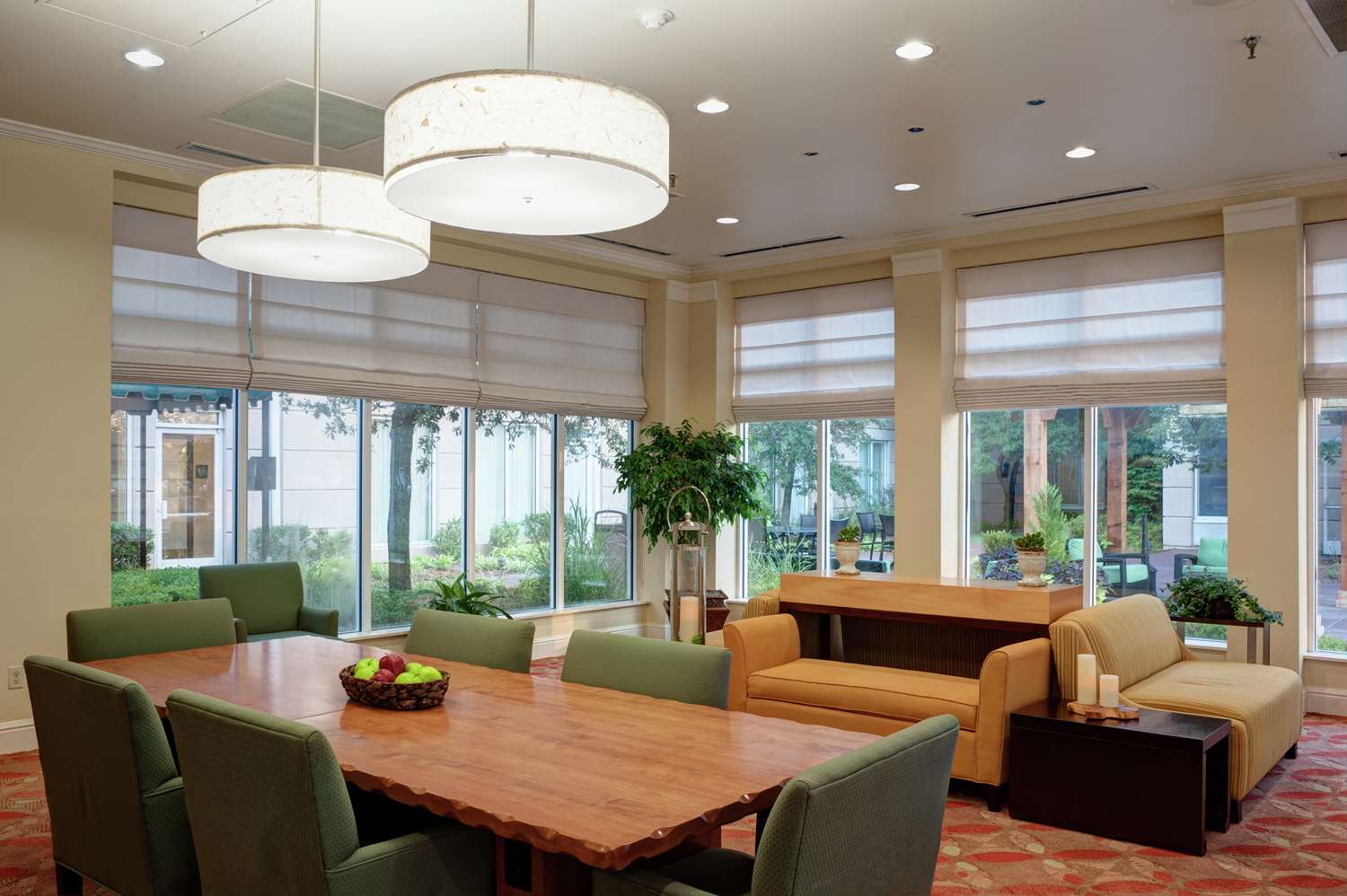 restaurant cafeteria