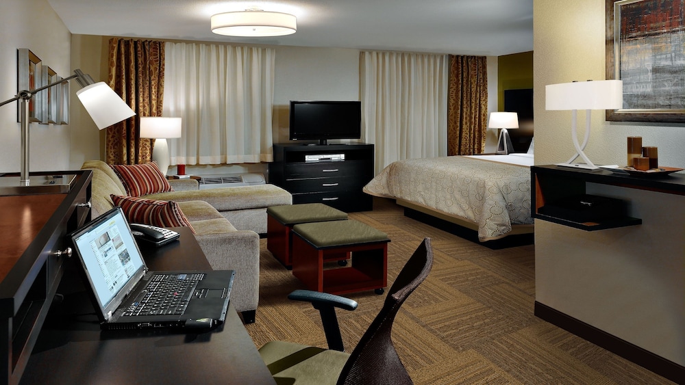 Staybridge Suites Lafayette 18/33