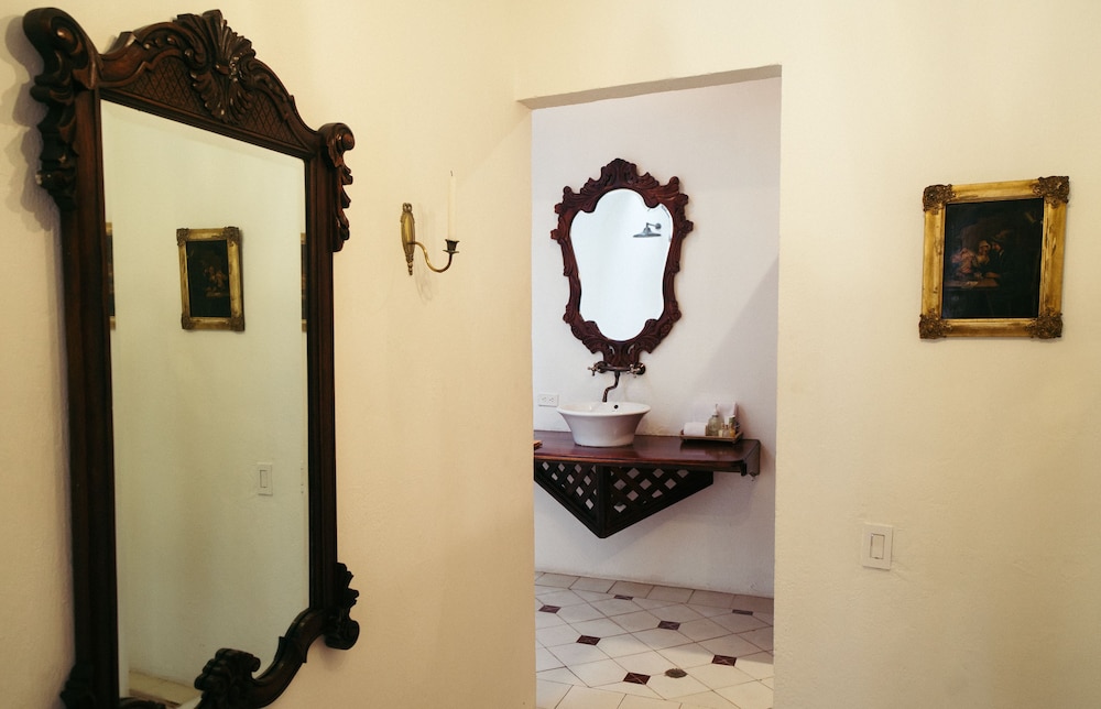 Alfiz Hotel Boutique 24/50