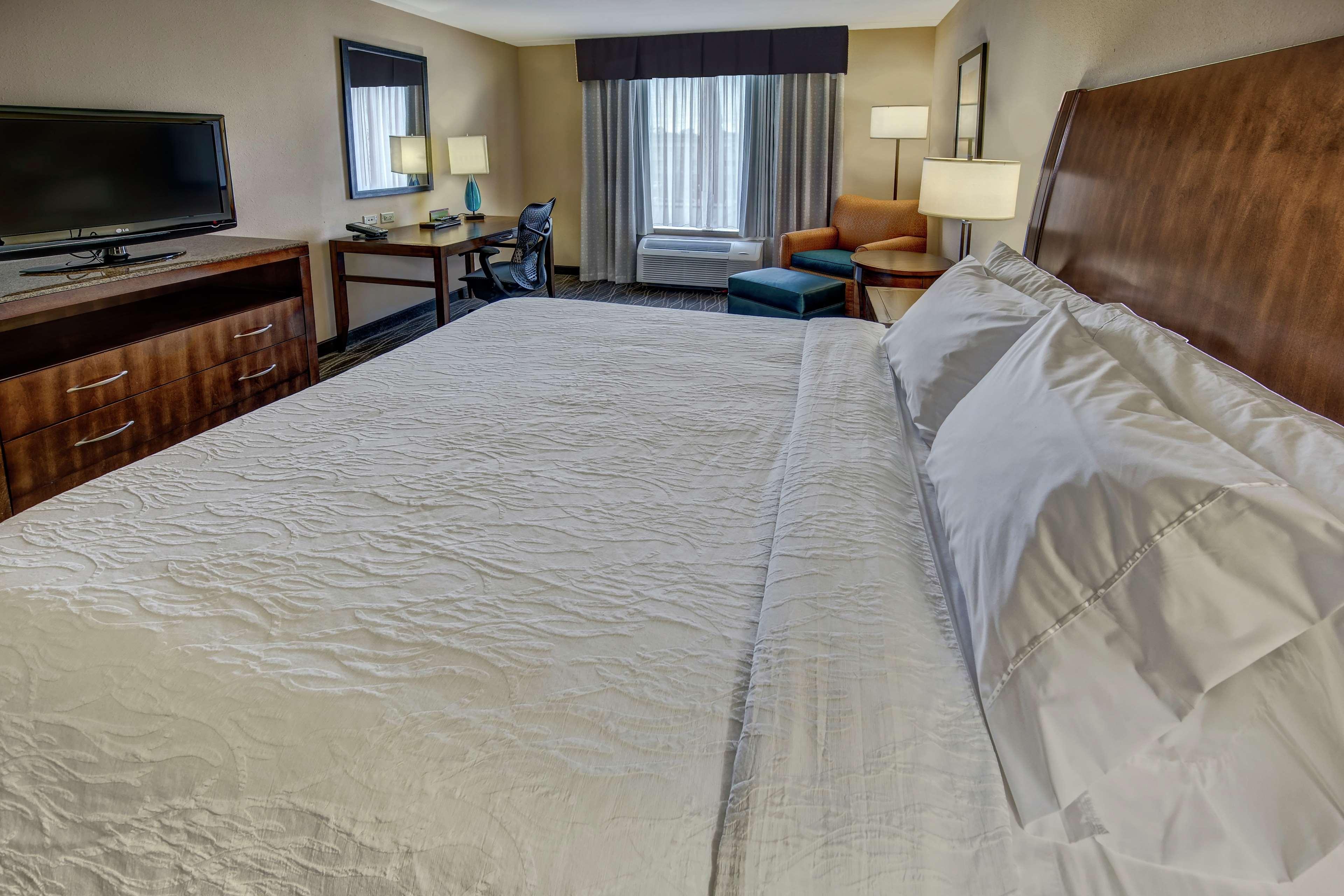 PREMIUM, KING BED