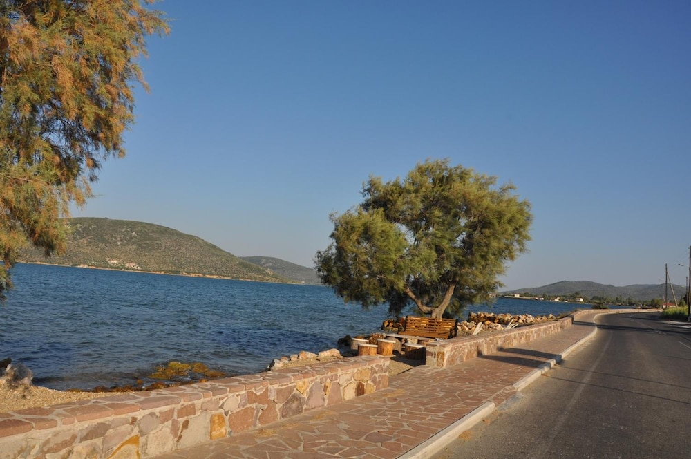 Ariadnes Holiday Accommodation I 49/50